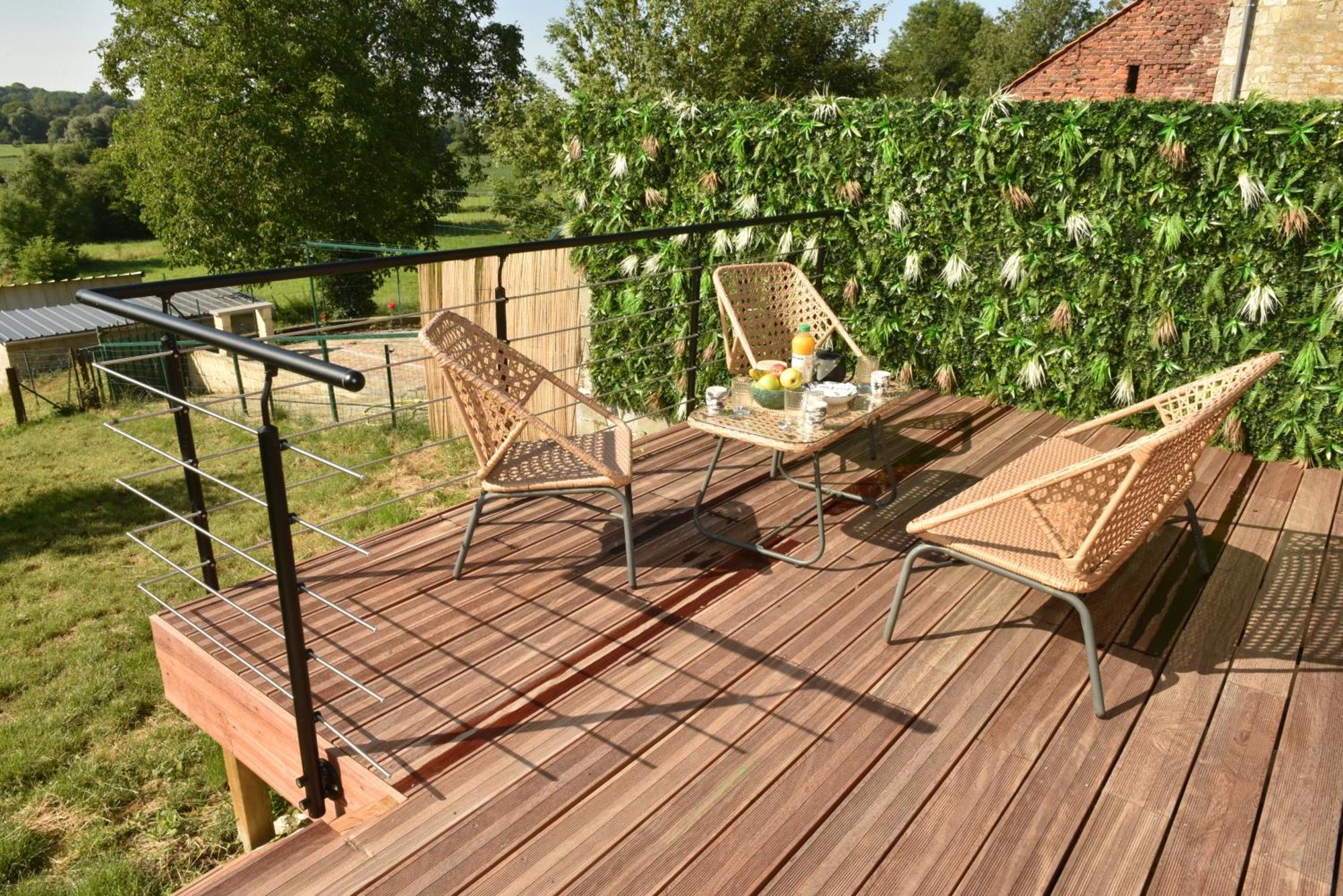 Maisonnette Du Bonheur - Vue Campagne - Baignoire Balneo 32 Jets - Lits Queen Size Vadencourt  Exterior foto